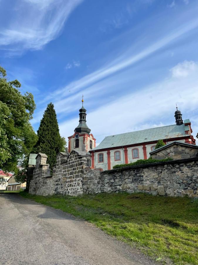 Apartman V Kratke Kamenicky Senov 外观 照片